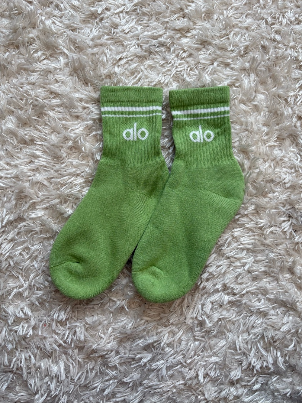 ALO Yoga Avocado Green Crew Socks White Stripes “Get It Om” Athletic